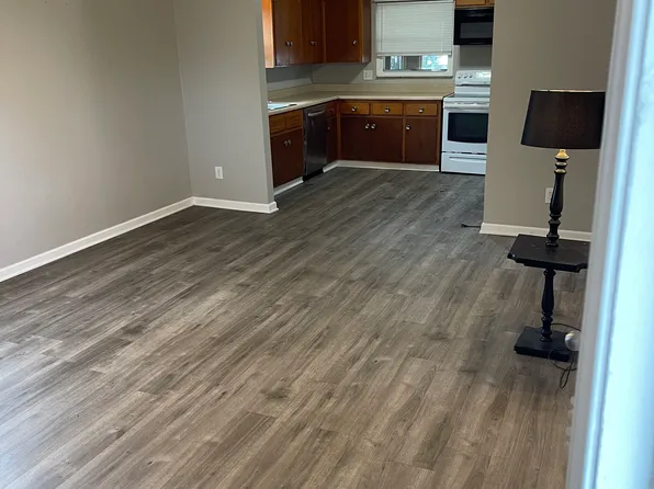 3251 Whitehead Rd, Columbus, OH 43204