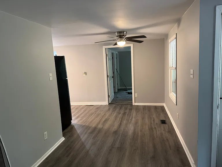 44297 Miles Village Dr — Photo 4