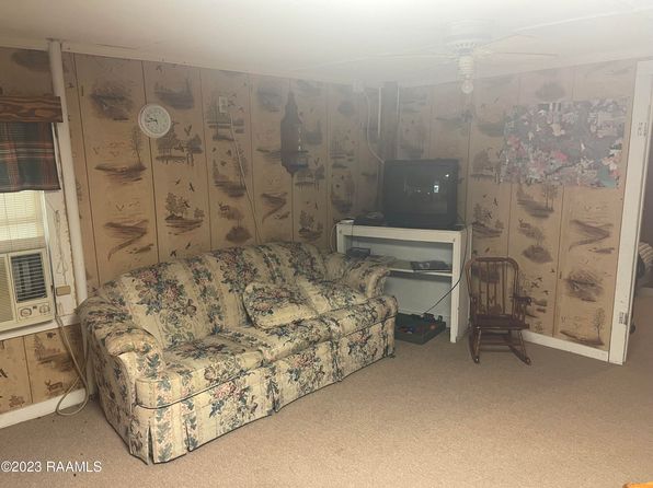 9224 Castex Lndg S, Jennings, LA 70546