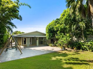 1333 SW 16th St, Miami, FL 33145
