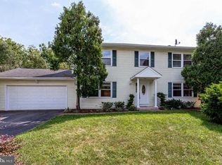 1353 Shallow Ford Rd, Herndon, VA 20170