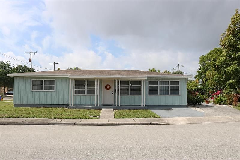 1st image of 701 Hansen St