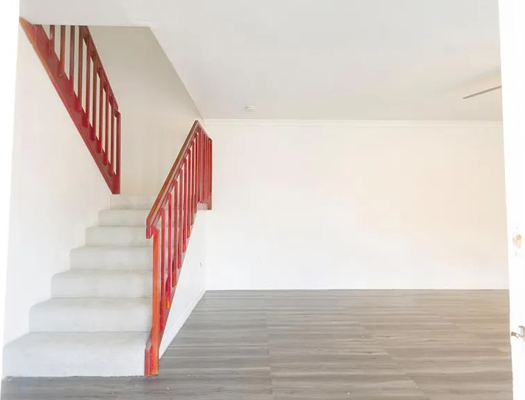 2947 Poplar Ave — Photo 12