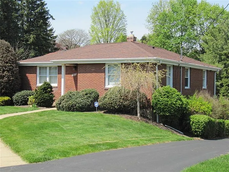 9223 Pannier Rd photo 1