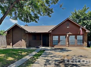 10008 Buffalo Grove Rd, Fort Worth, TX 76108