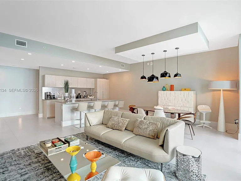 501 NE 31st St #Penthouse 4102 — Photo 3