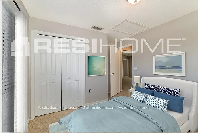 3009 Sabal Bend Dr NE — Photo 10