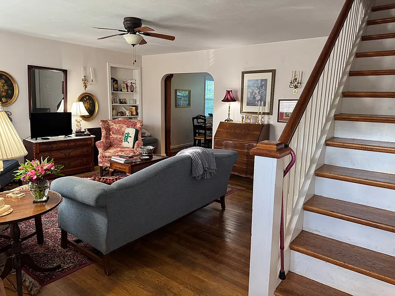 enter from front door into living room