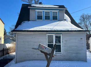 90 E 3rd St, Huntington Station, NY 11746