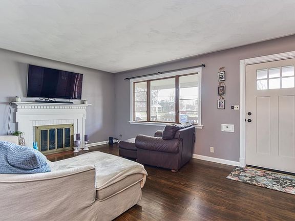 5th image of 2481 Shetland Ln