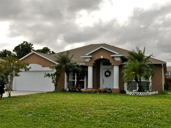 2026 SW Cranberry St, Port Saint Lucie, FL 34953