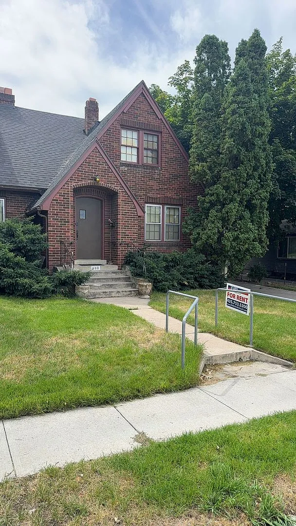 480 E 400 N — Photo 1