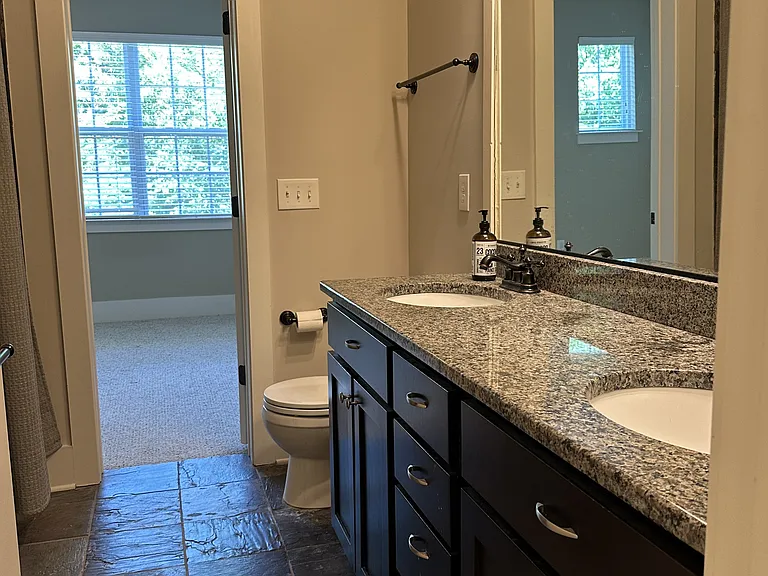 Second Level Jack-and-Jill Bath