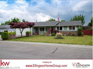 719 Sauk Mountain Dr, Sedro Woolley, WA 98284