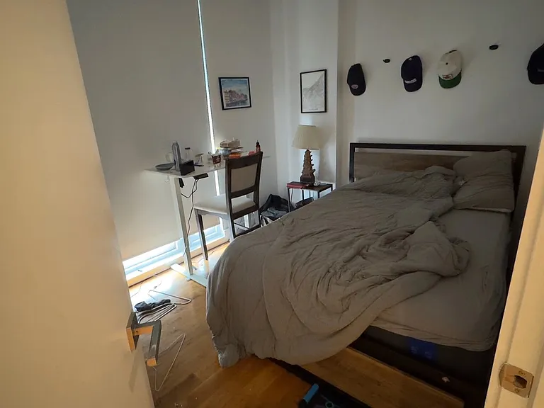 229 Roebling St #2C — Photo 6