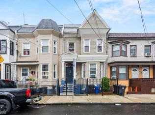 93 Garside St, Newark, NJ 07104