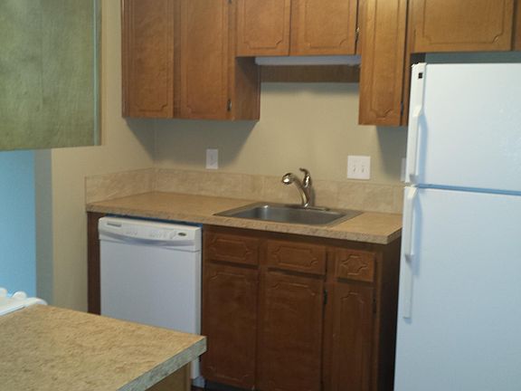 3rd image of 151 NE 41st Ave