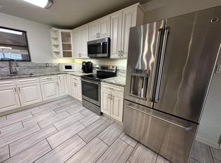 3071 Skyline Dr, Crestview, FL 32539