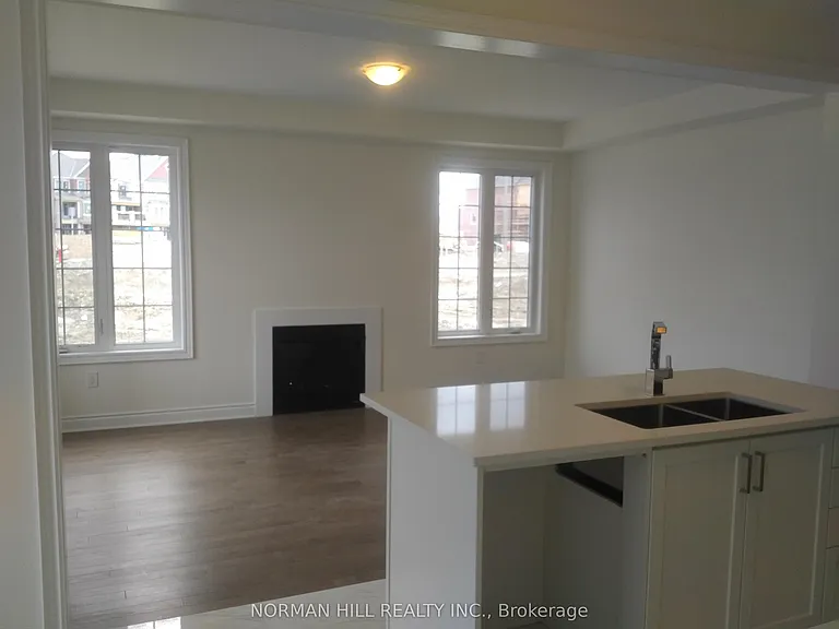 101 Hartney Dr — Photo 6