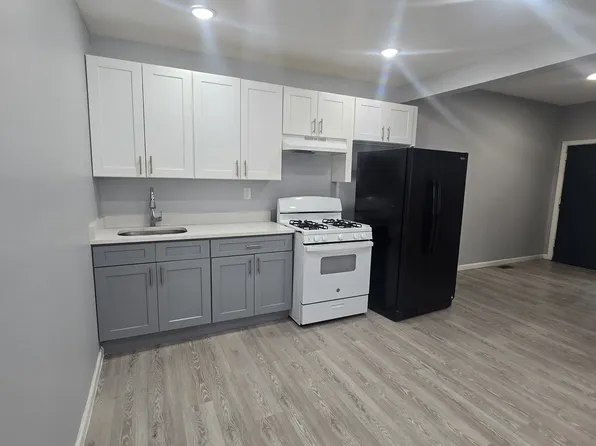 316 Halsted St #G1, East Orange, NJ 07018