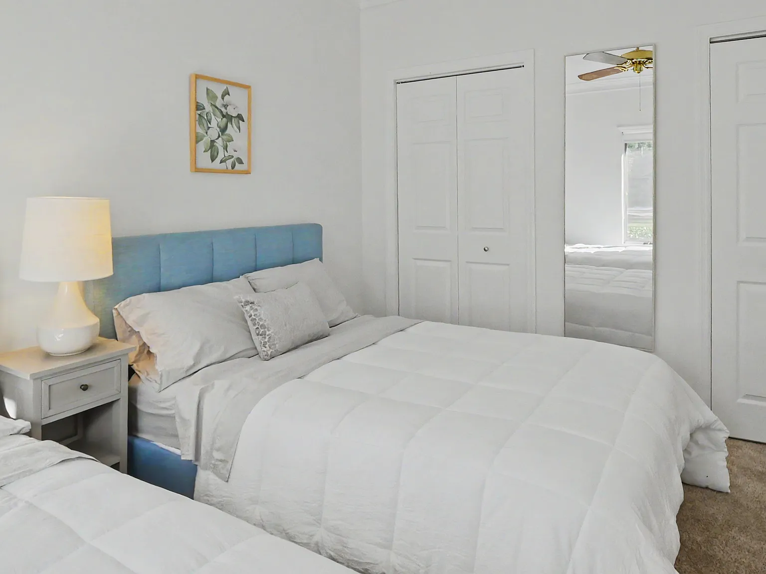3 bed, 2666 sqft, $4,950 — Photo 4
