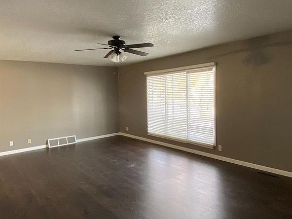 5th image of 1611 Belmont Pl