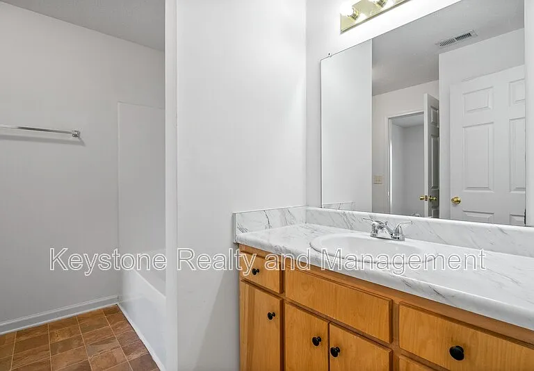 512 Peachers Ridge Rd #2B — Photo 14