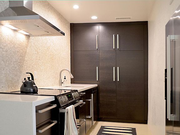 2nd image of 550 N Villa Ct Unit 110