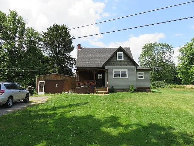 1016 Bear Creek Rd photo 1