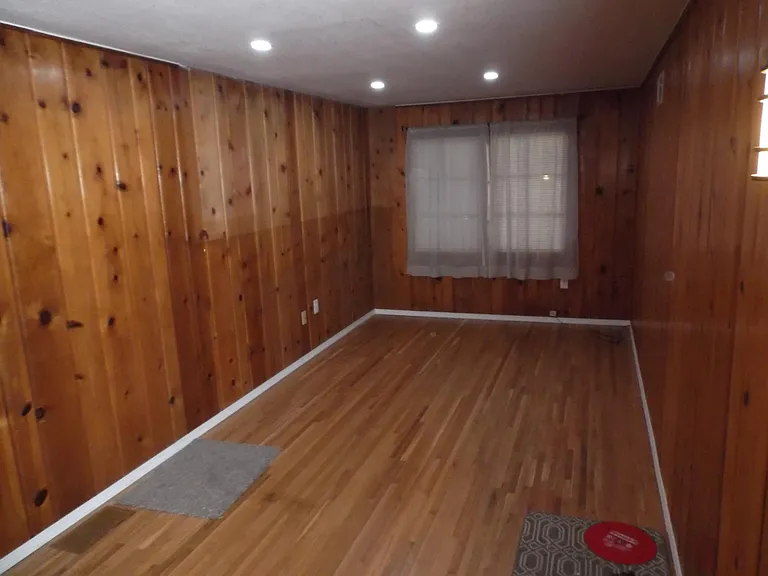 12010 Woodbine Ln SW — Photo 12