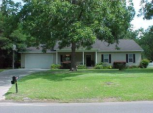 235 Cherokee Ave, Waycross, GA 31501