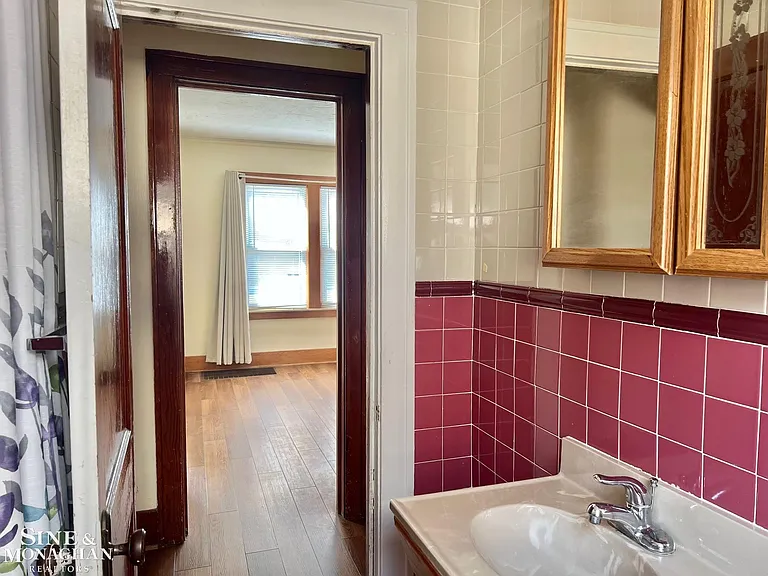 1450 Maryland St — Photo 16