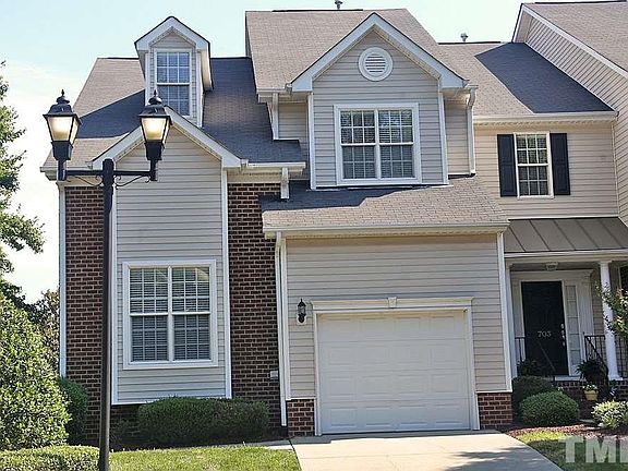 3rd image of 701 Saratoga Dr