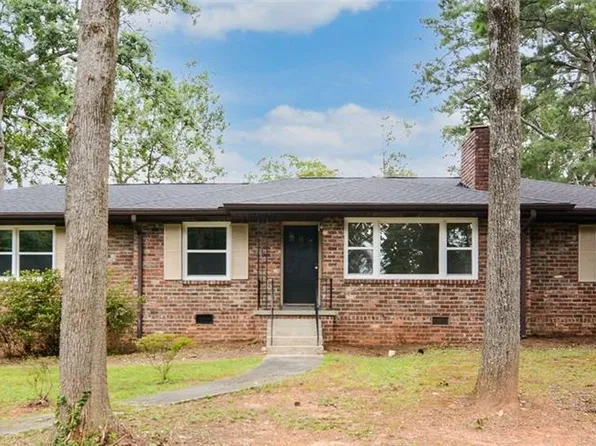2251 Headland Dr, East Pt, GA 30344