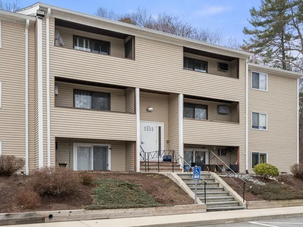 117 Quaker Hwy APT 32, Uxbridge, MA 01569