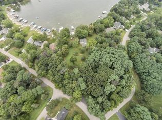 40100 91st St, Genoa City, WI 53128