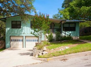 104 Ridgeway Dr, San Marcos, TX 78666