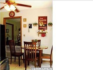 5th image of 2083 Brookdale Park Dr