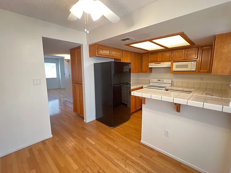 2600 Brookside Dr #116 — Photo 8