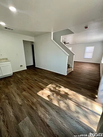 3 bed, 2.5 bath, 1698 sqft, $1,550 — Photo 4
