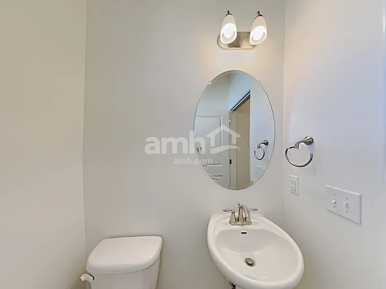 2920 Throneberry Ln — Photo 12