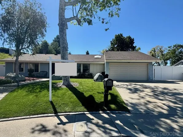 9939 Crestlane Ct, Spring Valley, CA 91977