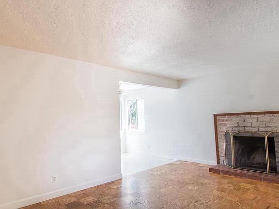 Fireplace/Kitchen Dinning Area