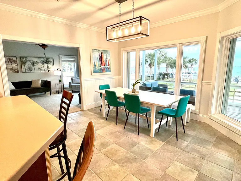 2036 Pritchard Point Dr — Photo 5