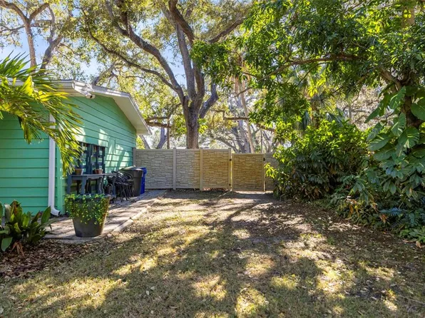 400 Broadway, Dunedin, FL 34698