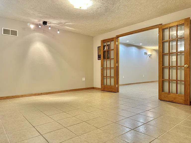 7143 Polo Pl — Photo 18