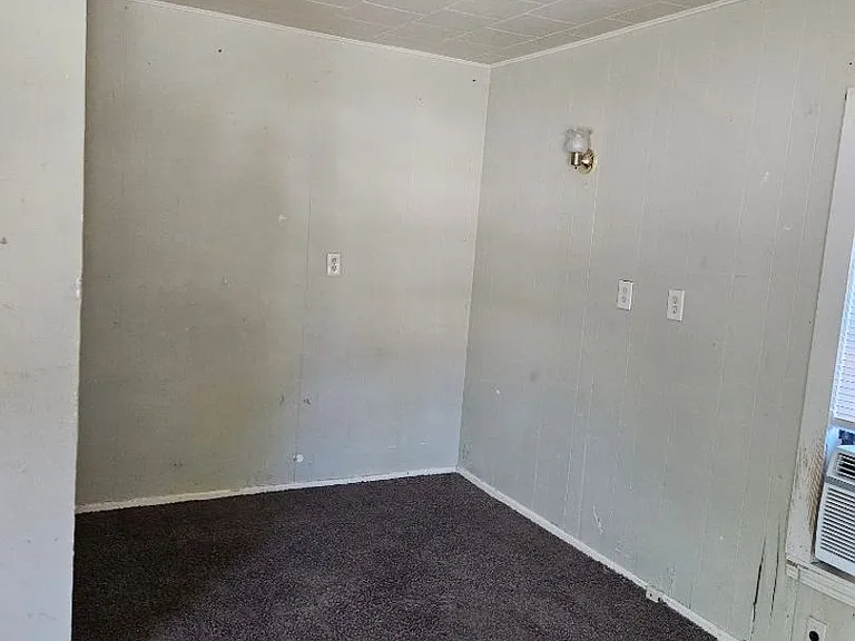 613 N Johnston St — Photo 5