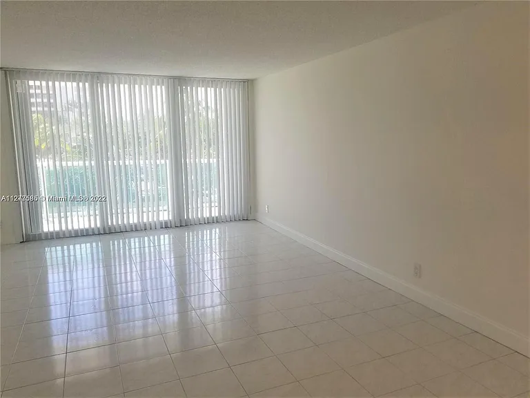 100 Bayview Dr #208 — Photo 5