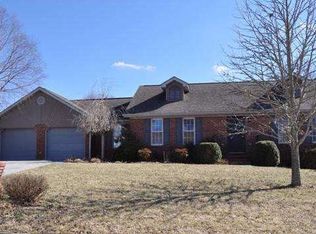 525 Summit Pointe Drive, Somerset, KY