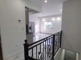14651 61st Rd, Flushing, NY